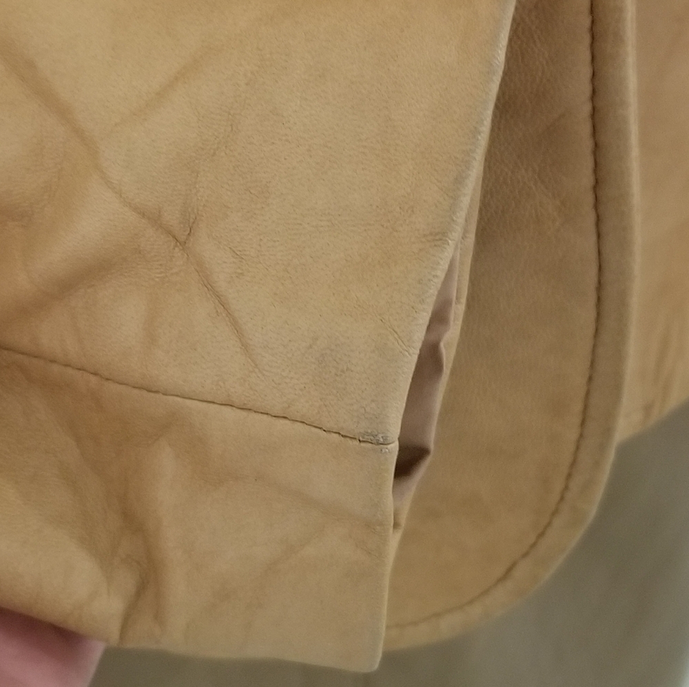 🇨🇦 Gorgeous Danier leather jacket | classic camel colour | blazer-style | Sz S - Picture 10 of 13